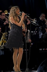 Olivia-Ruiz&The-Red-Star-Orchestra_12-07-22_DSC_0208_50