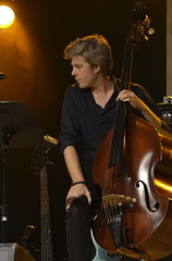 Kyle-Eastwood_12-07-21_DSC_0566_