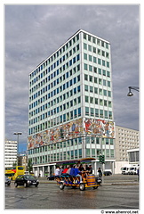 Berlin Alexander-Platz Haus-des-Lehrers DSC 0177