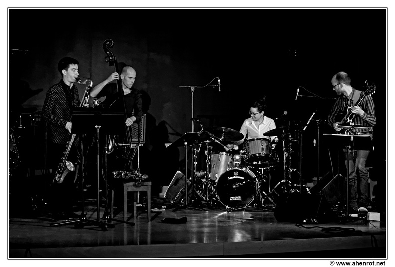 Antonin-Tri-Hoang&Chris-Jennings&Anne-Paceo&Pierre-Perchaud DSC 0050 N&B - Antonin-Tri-Hoang&Chris-Jennings&Anne-Paceo&Pierre-Perchaud_DSC_0050_N&B.jpg Antonin-Tri-Hoang&Chris-Jennings&Anne-Paceo&Pierre-Perchaud_DSC_0050_N&B.jpg