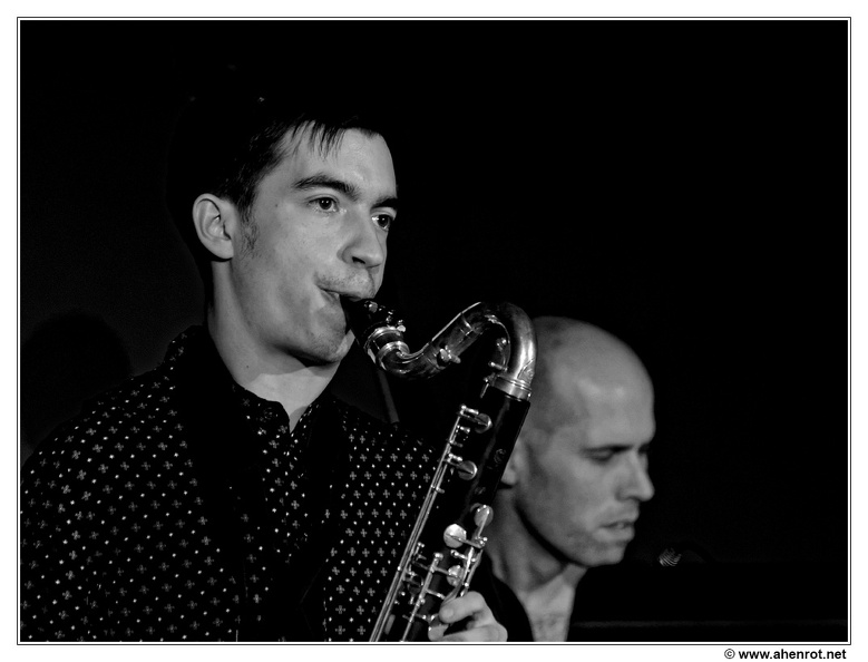 Antonin-Tri-Hoang&Chris-Jennings DSC 0041 N&B - Antonin-Tri-Hoang&Chris-Jennings_DSC_0041_N&B.jpg Antonin-Tri-Hoang&Chris-Jennings_DSC_0041_N&B.jpg
