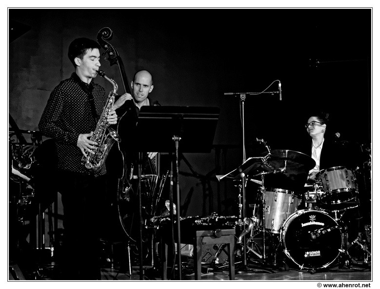 Antonin-Tri-Hoang&Chris-Jennings&Anne-Paceo DSC 0008 N&B - Antonin-Tri-Hoang&Chris-Jennings&Anne-Paceo_DSC_0008_N&B.jpg Antonin-Tri-Hoang&Chris-Jennings&Anne-Paceo_DSC_0008_N&B.jpg