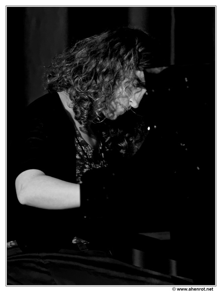 Sandrine-Marchetti DSC 0189 N&B - Sandrine-Marchetti_DSC_0189_N&B.jpg Sandrine-Marchetti_DSC_0189_N&B.jpg