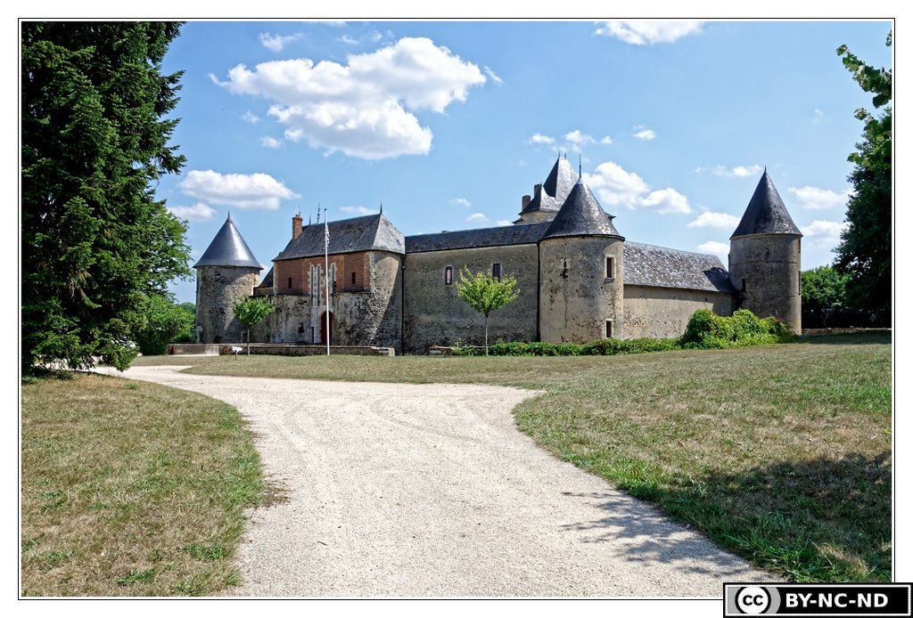 Chapelle-d-Angillon-Chateau DSC 0230