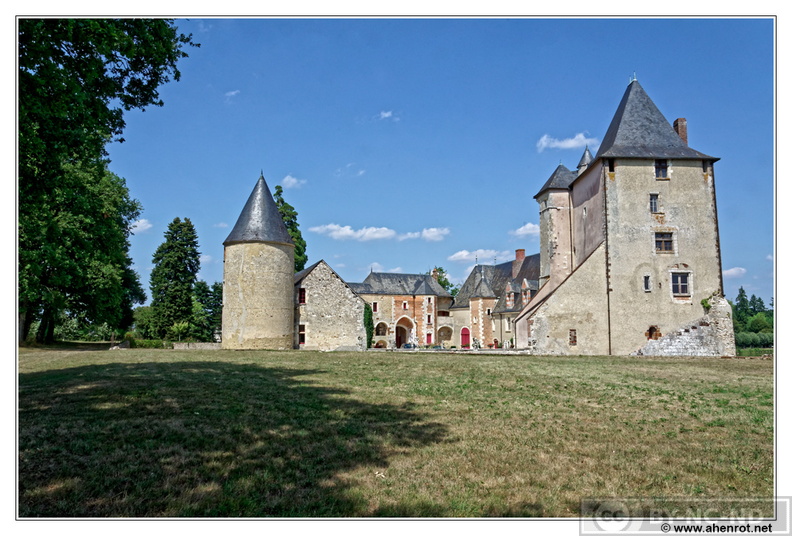 Chapelle-d-Angillon-Chateau_DSC_0231.jpg