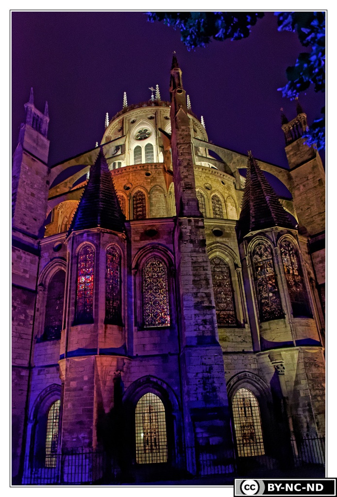Cathedrale-Nuit DSC 0310