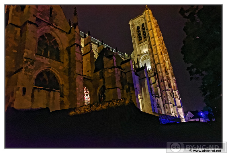 Cathedrale-Nuit DSC 0311