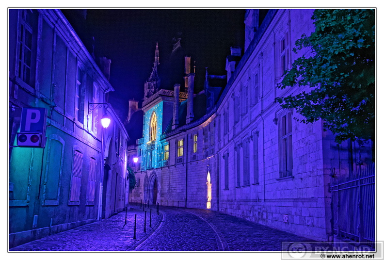 Palais-Jacques-Coeur-Nuit_DSC_0358.jpg
