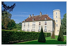 Chateau-de-Pesselieres DSC 0223