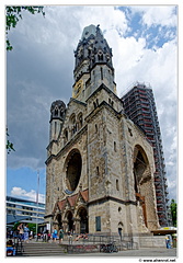 Eglise-du-Souvenir Panorama2