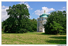 Schlossgarten-Charlottenburg Teehaus-Belvedere DSC 0447