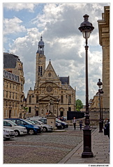 Place-du-Pantheon Statue-Pierre-Corneille Eglise-Saint-Etienne-du-Mont DSC 0120