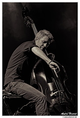 Kyle-Eastwood DSC 2201 N&B