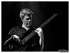 Kyle-Eastwood DSC 2206 N&B