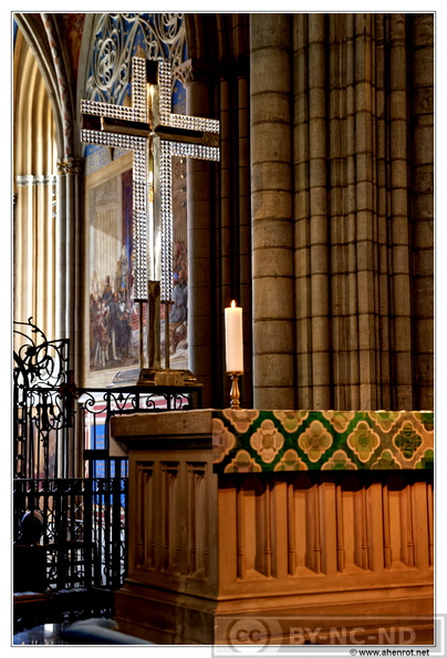 Uppsala-Cathedrale-Interieur_DSC_5657.jpg