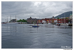 Bergen Quai-de-Bryggen Byfjorden DSC 3019