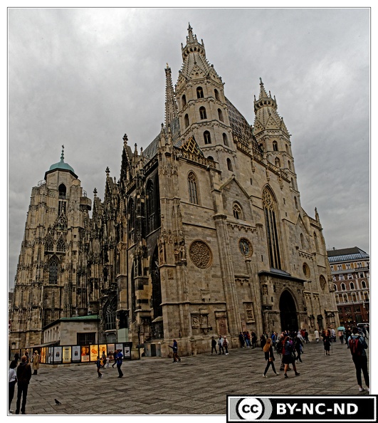 Vienne Cathedrale DSC 5671-74 WM