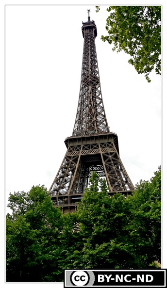 Tour-Eiffel_20170430_120629.jpg