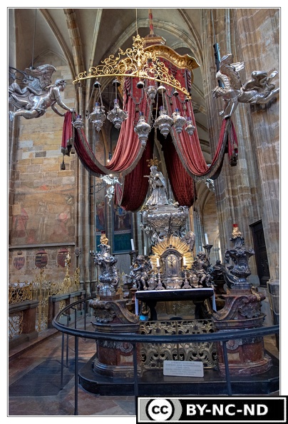 Prague_Cathedrale_DSC_9607.jpg