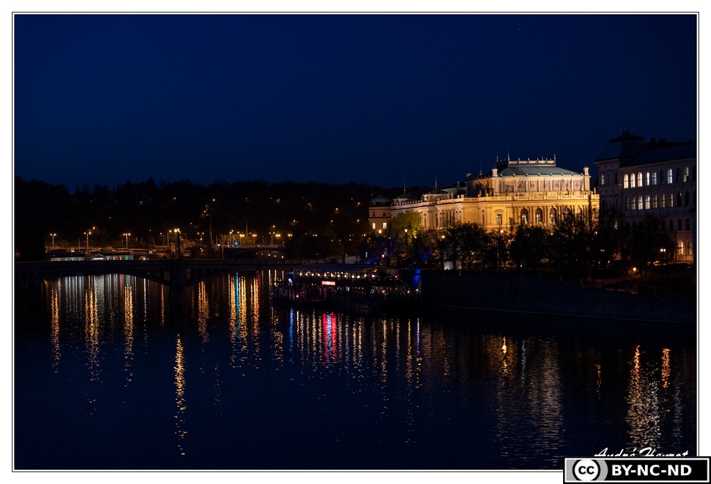 Prague-La-Nuit DSC 0001