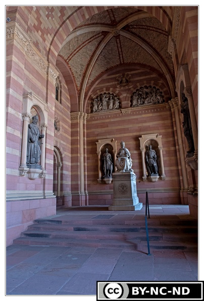 Speyer_Cathedrale_DSC_6448.jpg