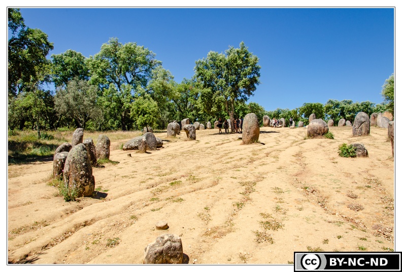 Megalithes-Dos-Almendres_DSC_0819.jpg
