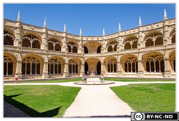 Lisbonne Monastere-des-Hieronymites Le-cloitre DSC 0008