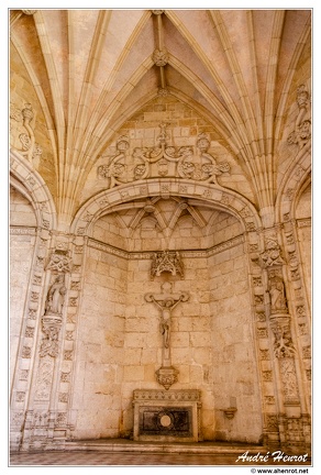 Lisbonne Monastere-des-Hieronymites Le-Cloitre DSC 0010