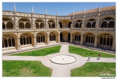 Lisbonne Monastere-des-Hieronymites Le-Cloitre DSC 0024