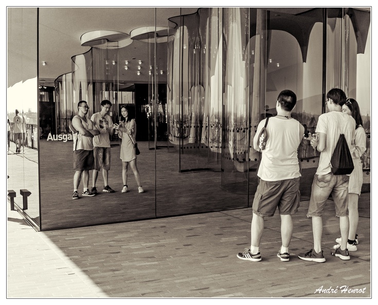 Hambourg_Elbphilharmonie_Photo_DSC5594_N&B.jpg