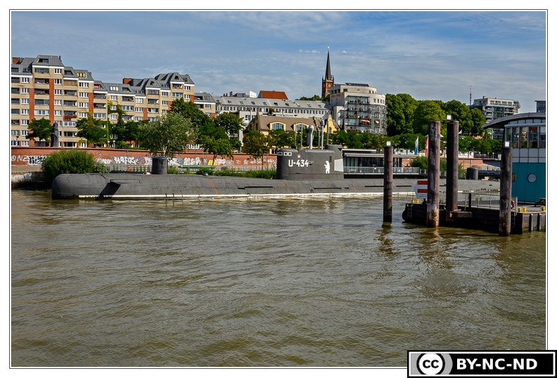 Hambourg Vues-depuis-le-bateau DSC5713