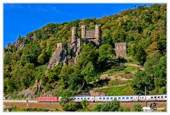 Bingen-Bacharach-en-bateau Burg-Rheinstein DSC7420