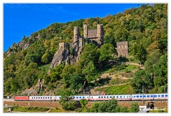 Bingen-Bacharach-en-bateau Burg-Rheinstein DSC7421