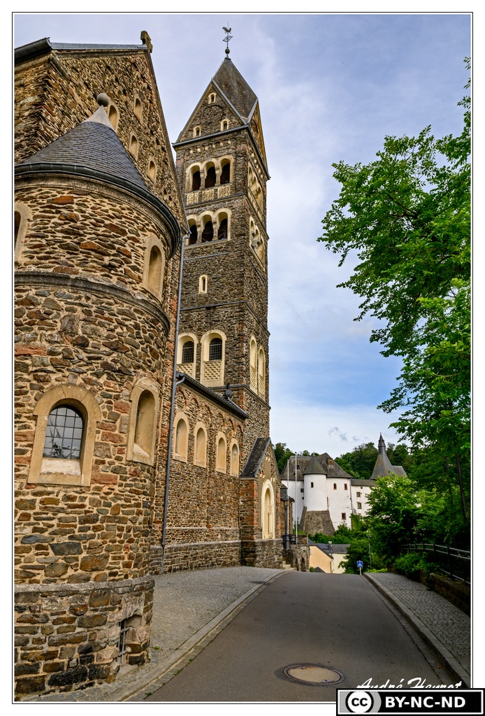 Clervaux Eglise-Saints-Come-et-Damien&amp;Chateau DSC 3647