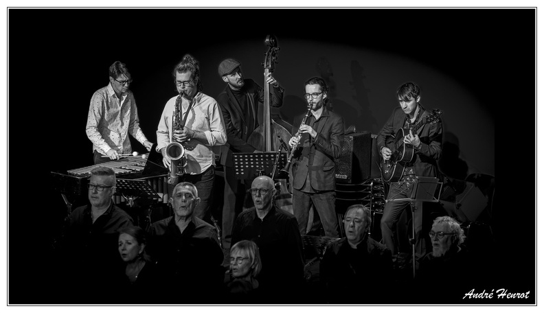Julien-Lemoine&Zacharie&Piotr-Wegrowski&Clement-Meunier&Etienne-Loupi DSC 5812 N&B 16x9 - Julien-Lemoine&Zacharie&Piotr-Wegrowski&Clement-Meunier&Etienne-Loupi_DSC_5812_N&B_16x9.jpg Julien-Lemoine&Zacharie&Piotr-Wegrowski&Clement-Meunier&Etienne-Loupi_DSC_5812_N&B_16x9.jpg