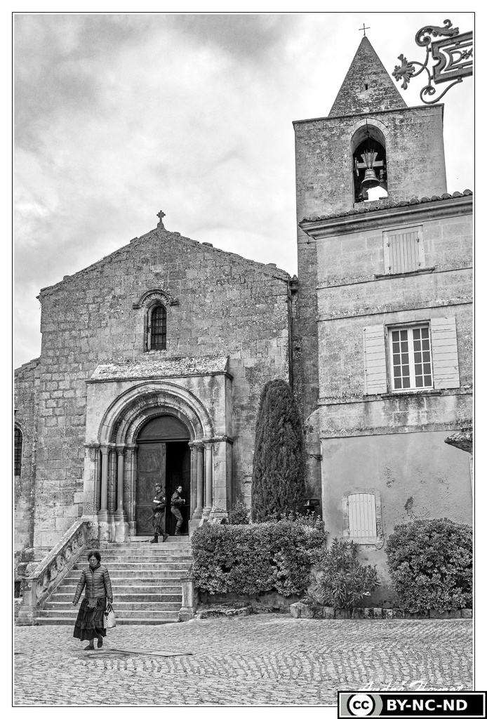 Les-Baux-de-Provence Eglise DSC 9717 N&amp;B