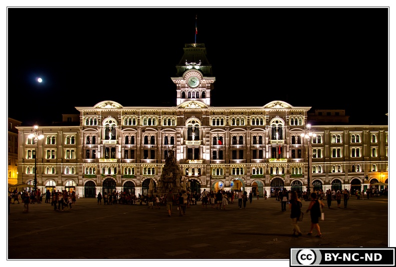 Trieste-la-nuit_110815_DSC_0939_1200.jpg