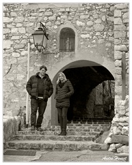 Tourettes-Sur-Loup Touristes DSC 0510 N&amp;B 5x4