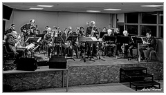 Bacchus-Big-Band DSC 3342 N&amp;B 16x9-2