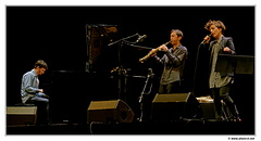 Yes-is-a-pleasant-country-Trio 2
