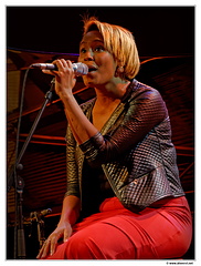 Jenifer-Solidade DSC 0404