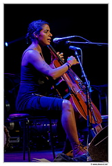 Leyla-McCalla DSC 0431