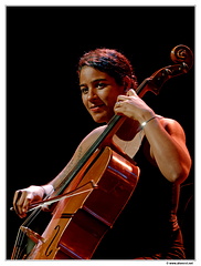 Leyla-McCalla DSC 0440