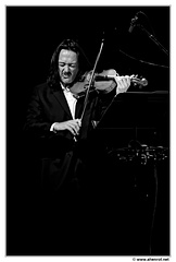 Dominique-Pifarely DSC 0720 N&B