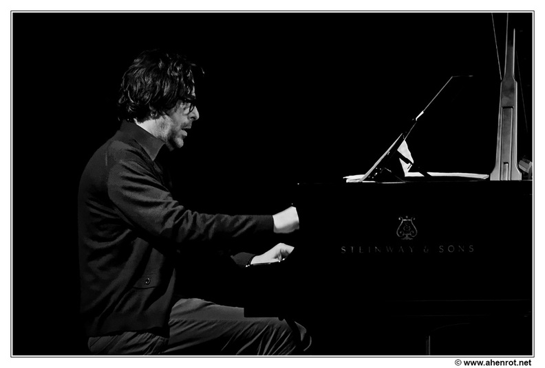 Benoit-Delbecq_DSC_0182_N&B.jpg