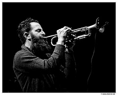 Avishai-Cohen DSC 0093 N&B