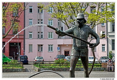 Monument-Sapeurs-pompiers DSC 9217