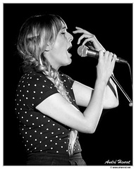 Sarah-Lenka DSC 3056 N&B