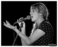 Sarah-Lenka DSC 3355 N&B