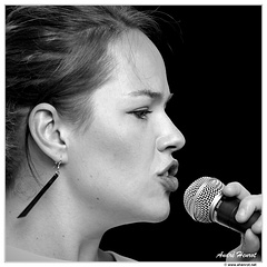 Celia-Forestier DSC 6763 Rec-2 N&B